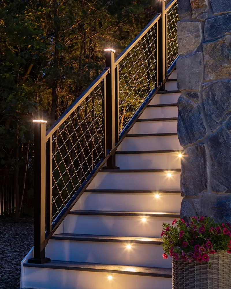 Brophy_IslandMist_Signature_Glass_Mesh_Rail_Furn (18) (1)