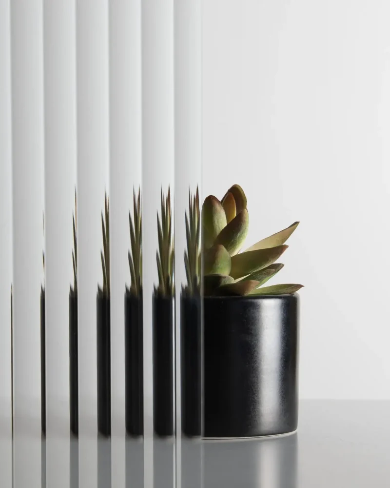 GRT08518 reeded