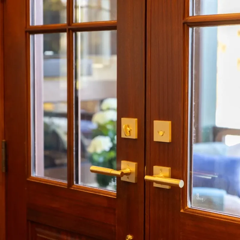 Custom Gothic Arch Double Wood Sidelites Custom Wood Door By Magbee Close Up