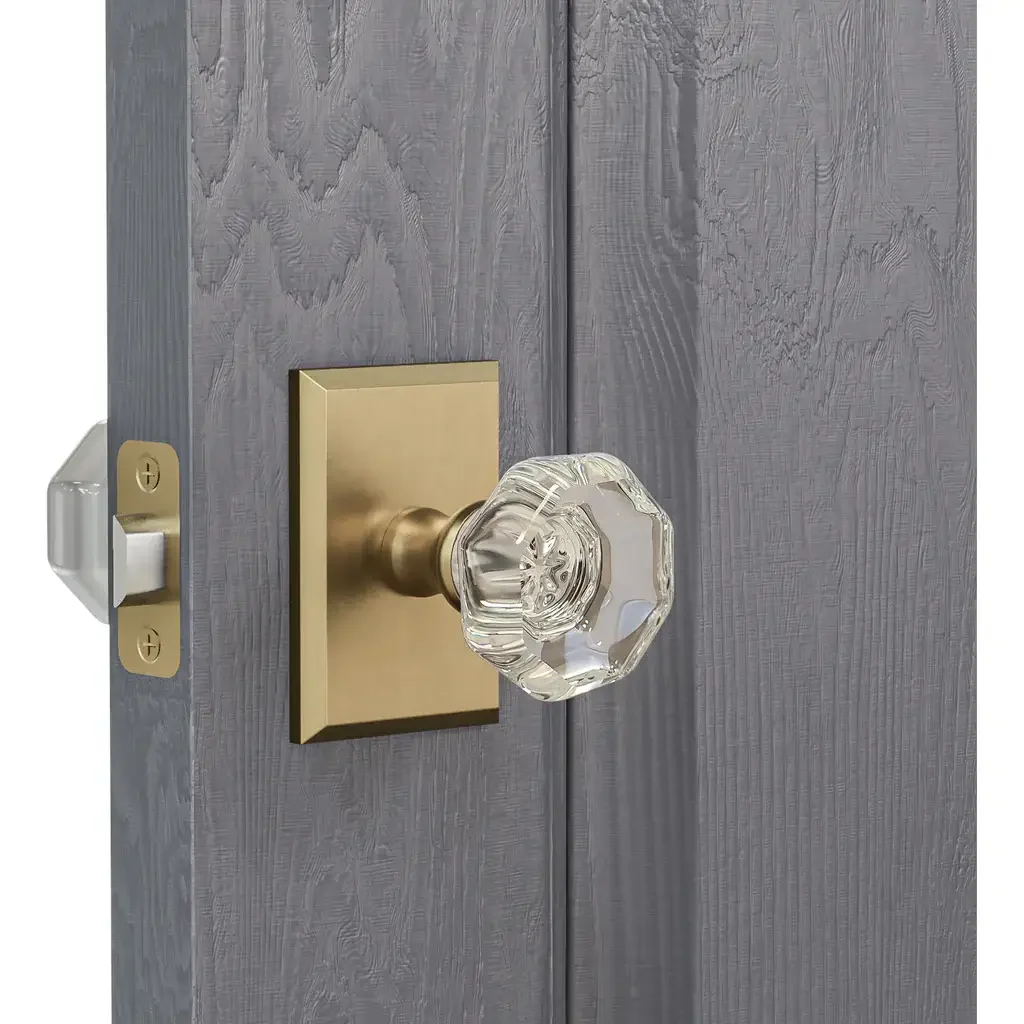 K4R2 (K4 Crystal Knob with Rectangle R2 Rosette) - Door Attached - French Gold